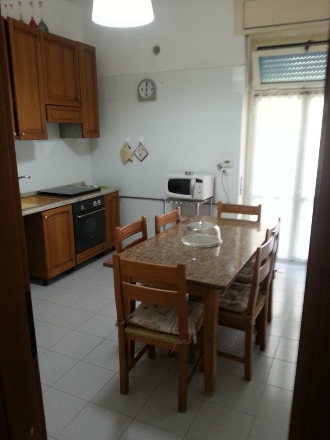 2 Bedrooms Appartement At Pescara 300 M Away From The Beach With Balcony And Wifi Exterior photo